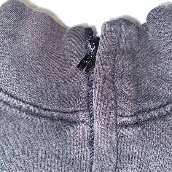 red & white embroidered black DKNY zip-up sweater 🍄 - Picture 3 of 4